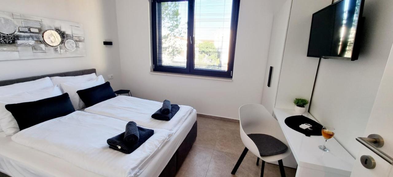 Dinary Apartman Vir Zewnętrze zdjęcie