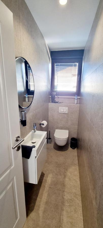 Dinary Apartman Vir Zewnętrze zdjęcie