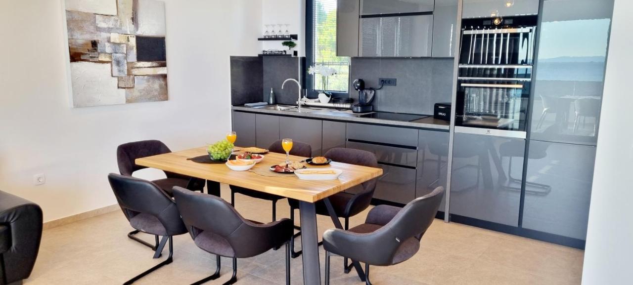 Dinary Apartman Vir Zewnętrze zdjęcie