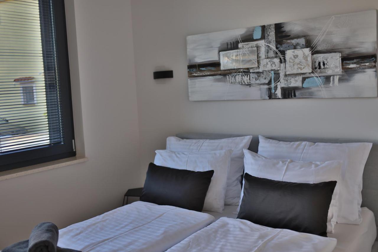 Dinary Apartman Vir Zewnętrze zdjęcie